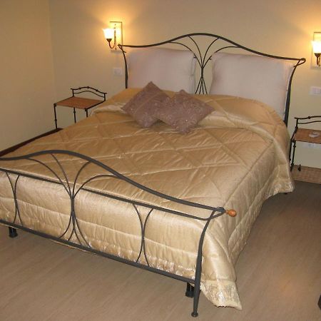 Wind'S House Bed & Breakfast Pove del Grappa Стая снимка
